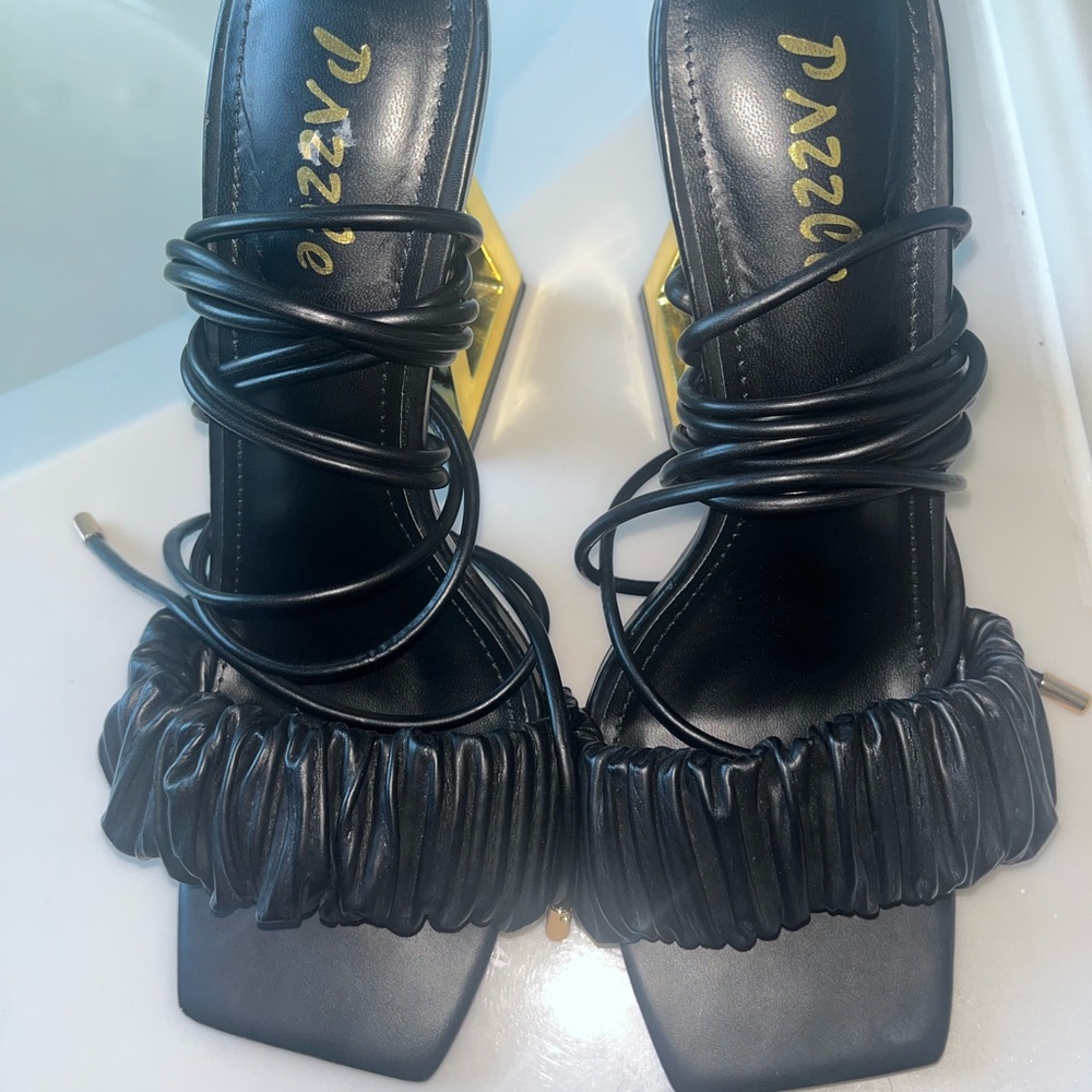 Black Women's Heeled Sandals
